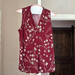 Maroon sleeveless pullover blouse